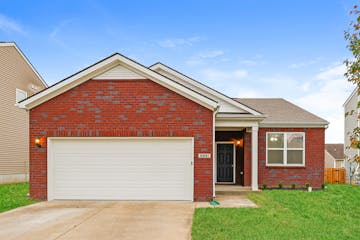 6041 EDGEMONT WAY SHELBYVILLE, KY 40065